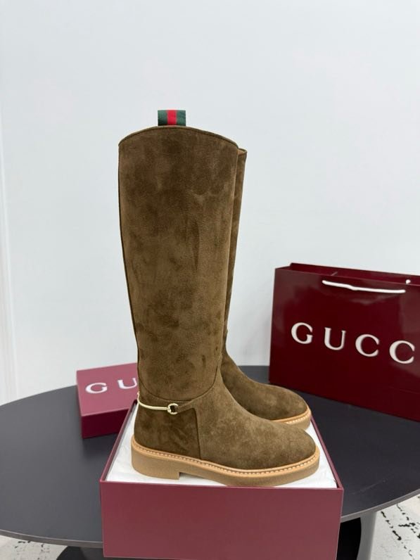 Сапоги женские фото 5