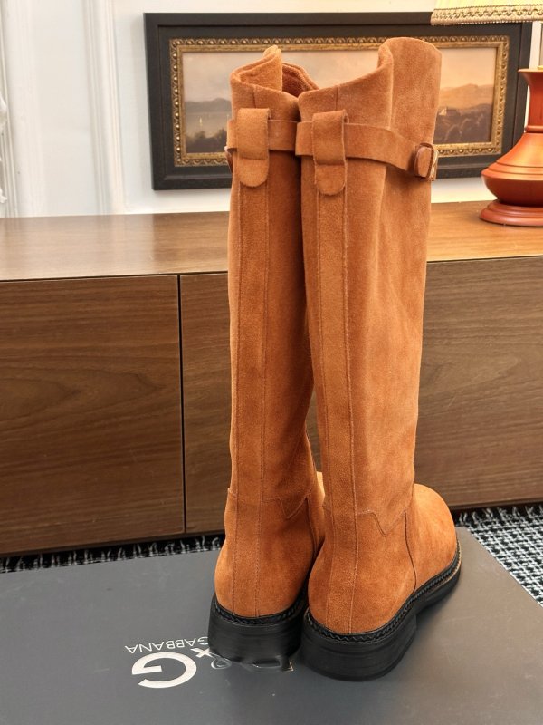 Сапоги женские фото 5