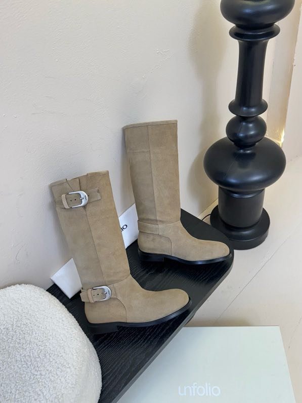 Boots women's фото 6