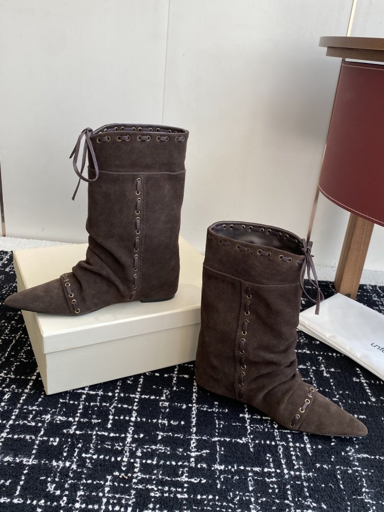 Сапоги женские фото 6