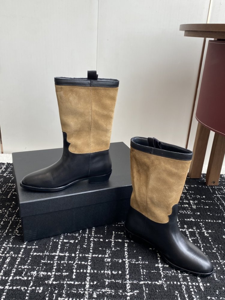 Boots women's фото 6