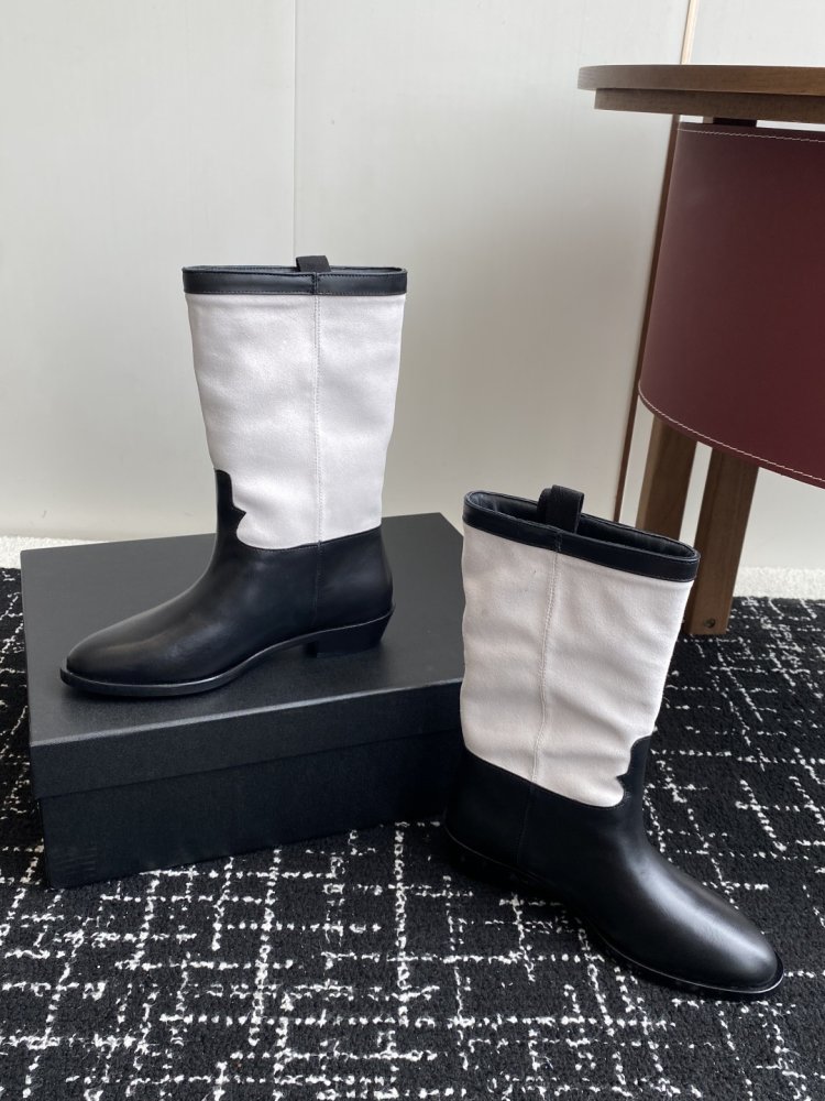 Сапоги женские фото 6