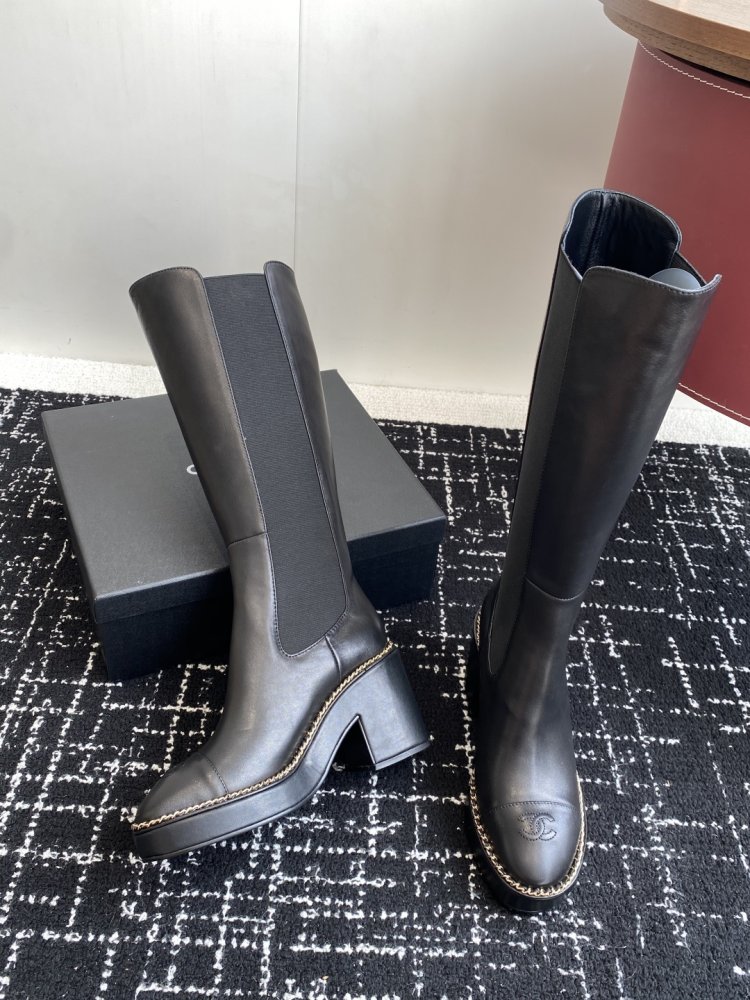 Чоботи жіночі фото 6