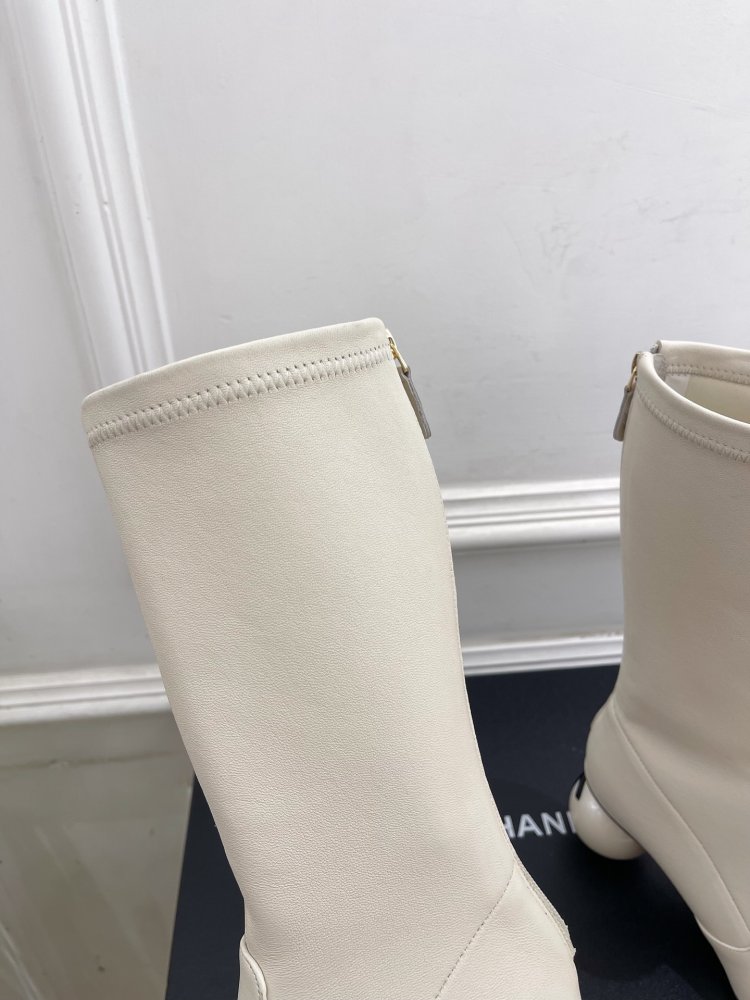 Чоботи жіночі фото 6