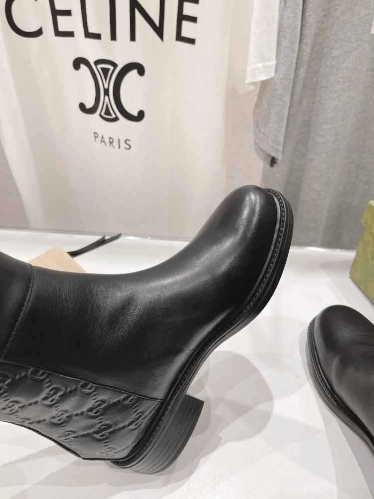 Boots women's фото 6