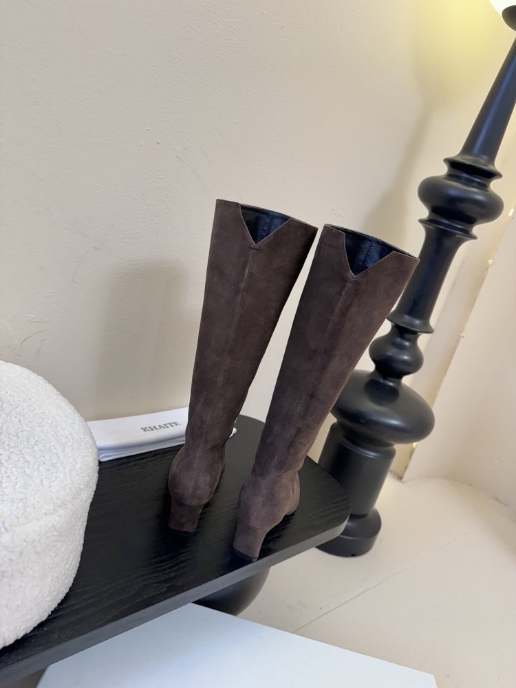 Чоботи жіночі фото 6