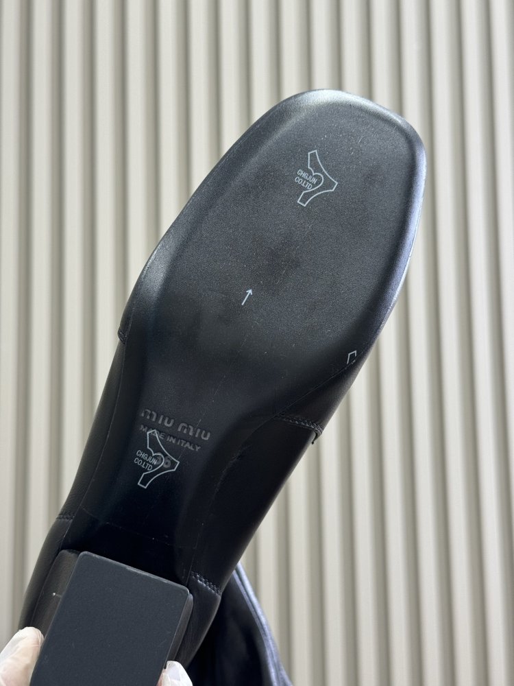 Сапоги женские фото 6