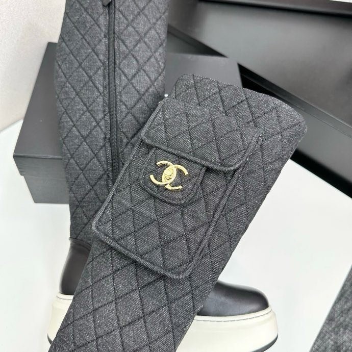 Сапоги женские фото 6