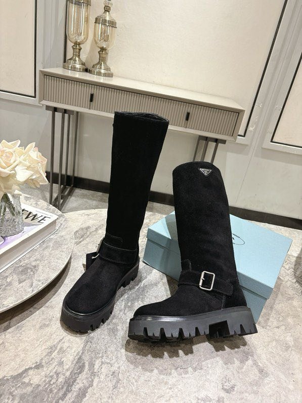 Сапоги женские фото 6