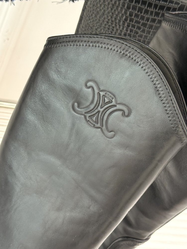 Чоботи жіночі фото 6