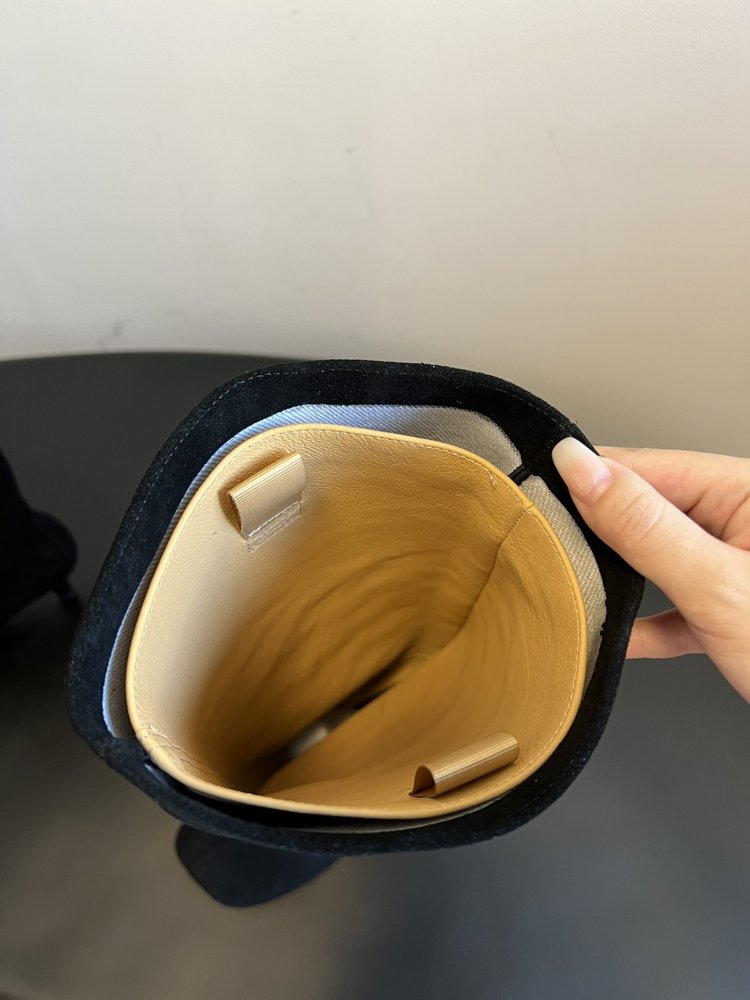 Boots women's фото 6