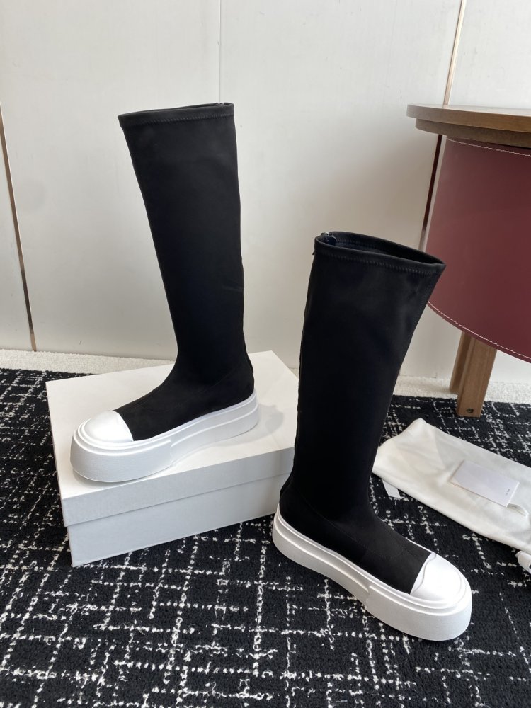 Сапоги женские фото 6