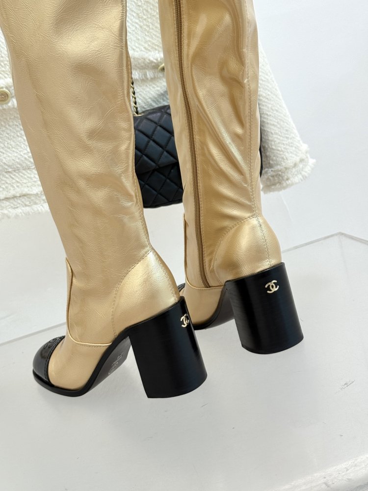 Сапоги женские фото 6