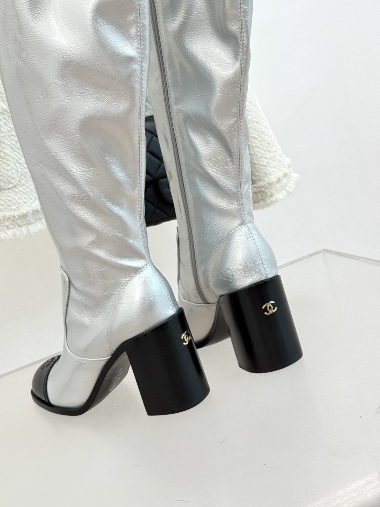 Сапоги женские фото 6