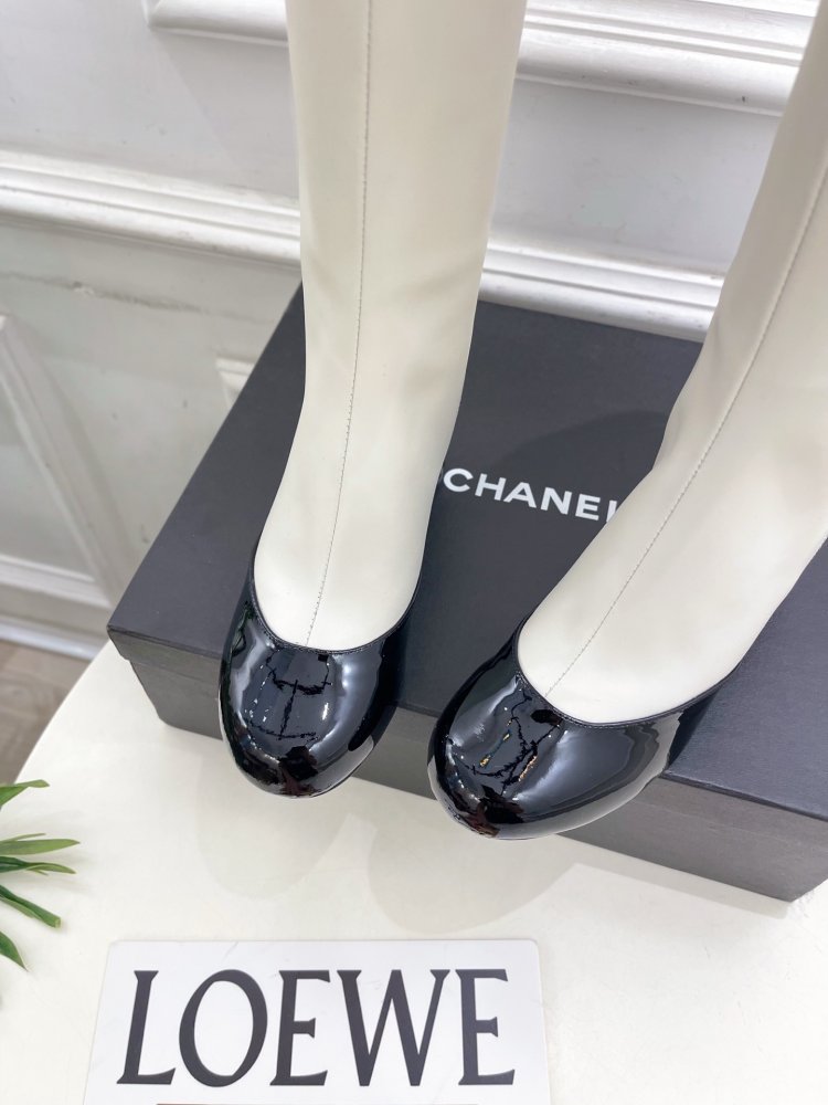 Сапоги женские фото 6