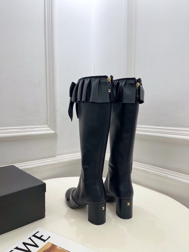 Boots women's фото 6