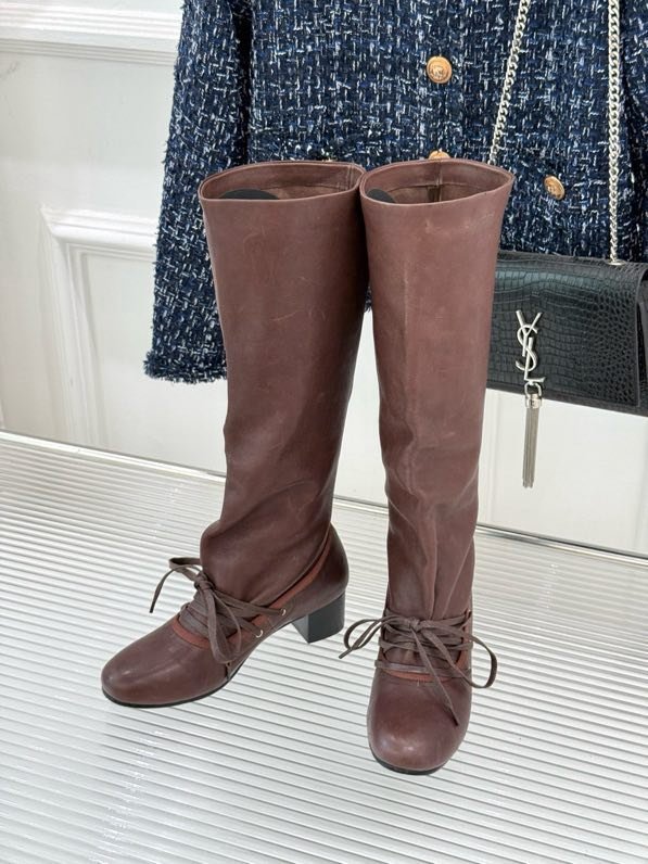 Сапоги женские фото 6