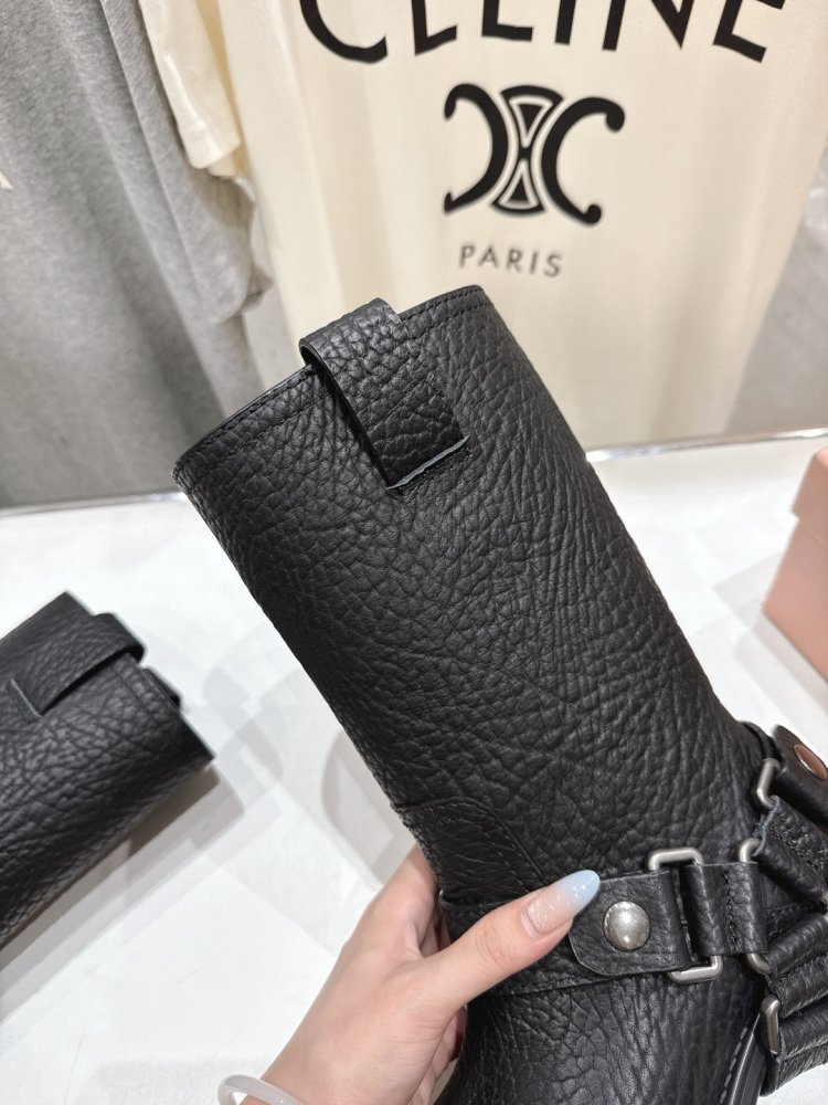 Чоботи жіночі фото 6