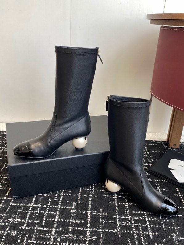 Сапоги женские фото 6