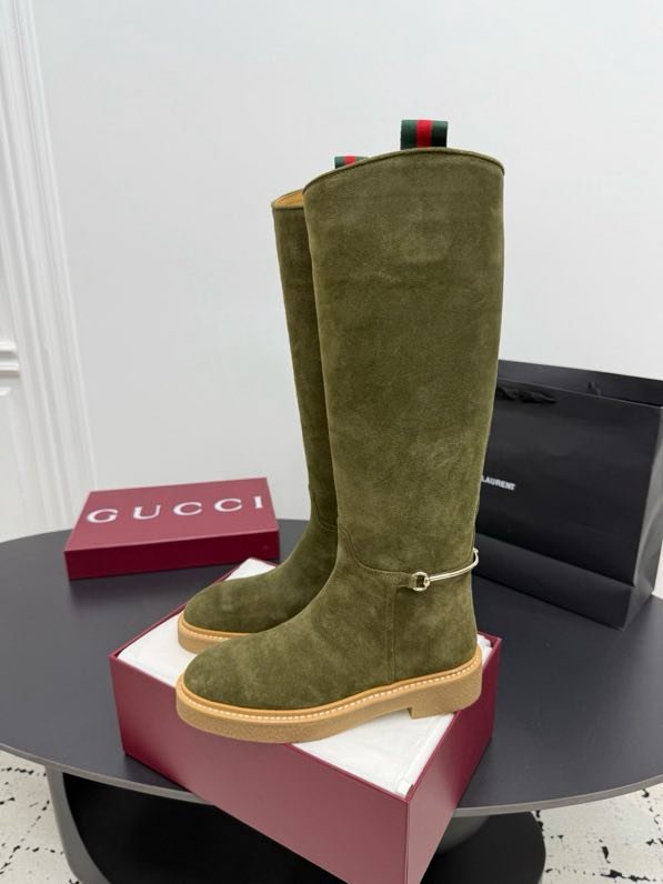 Чоботи жіночі фото 6