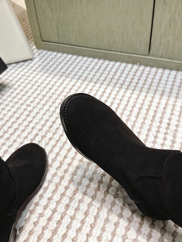 Сапоги женские фото 6