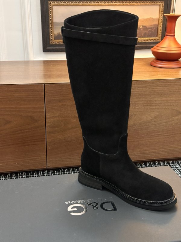 Сапоги женские фото 6