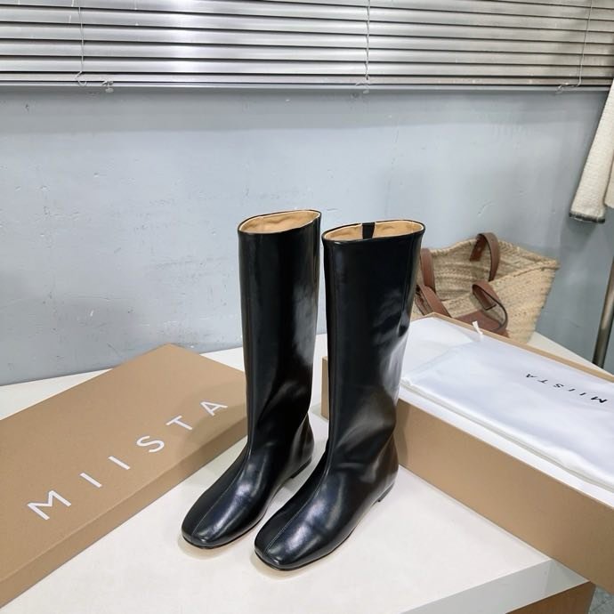 Boots women's фото 7