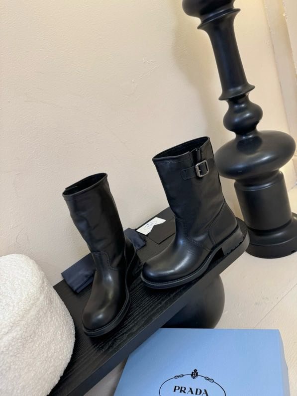 Boots women's фото 7