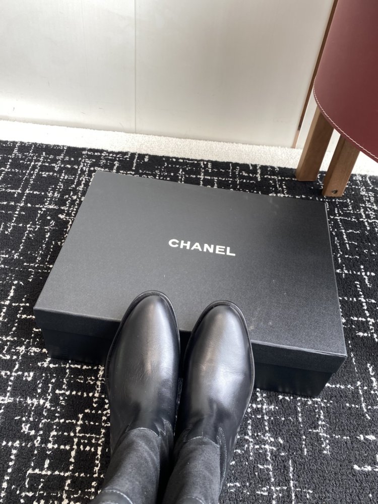 Boots women's фото 7