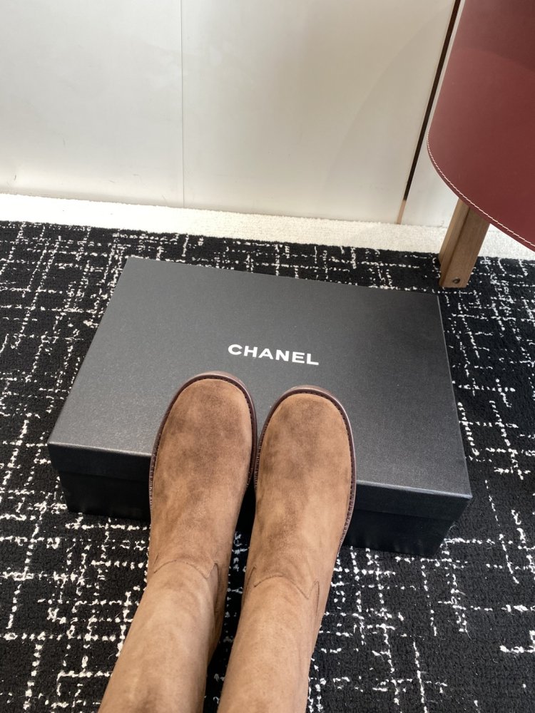 Boots women's фото 7