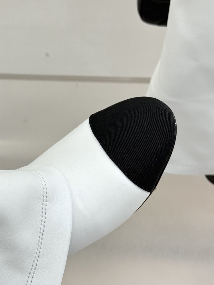 Boots women's фото 7