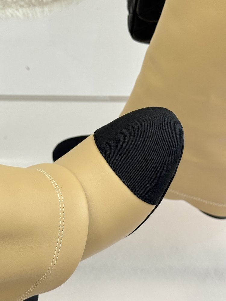 Boots women's фото 7