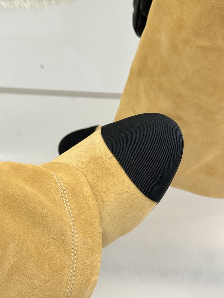 Boots women's фото 7