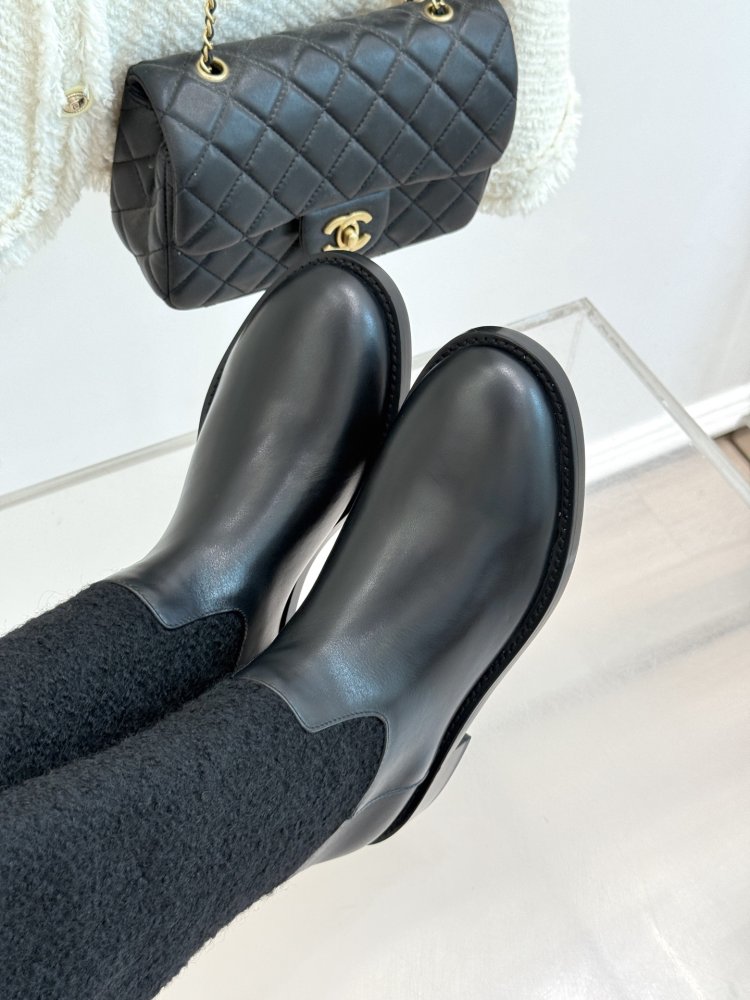 Boots women's фото 7