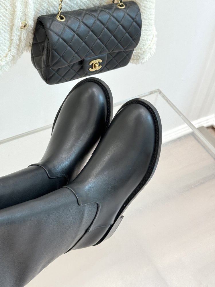 Boots women's фото 7