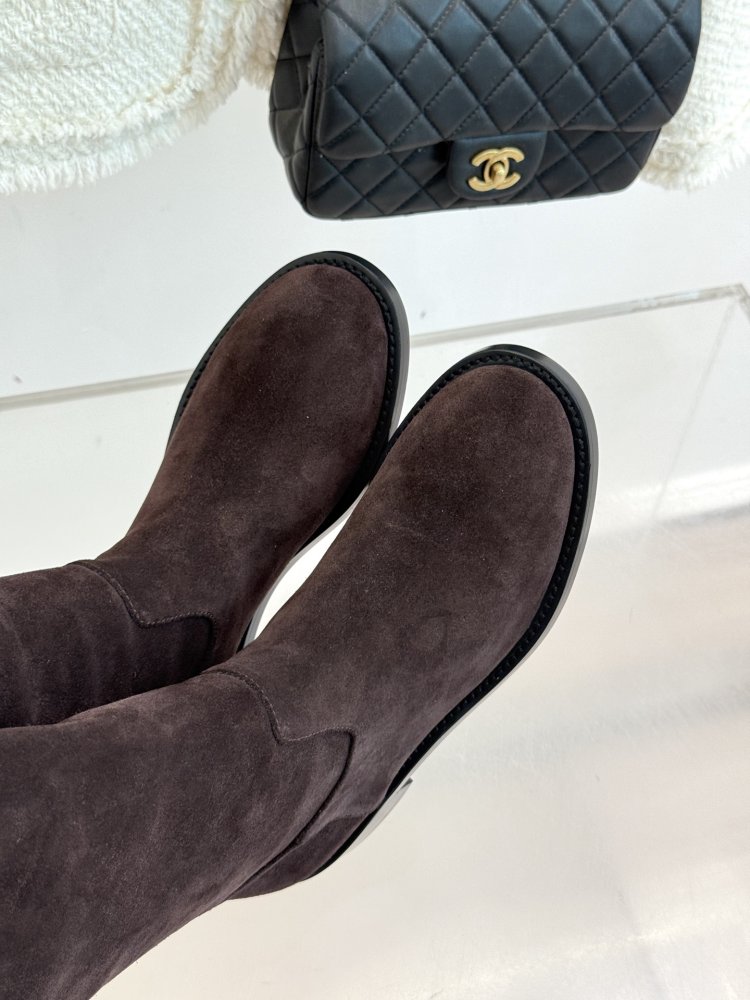 Чоботи жіночі фото 7