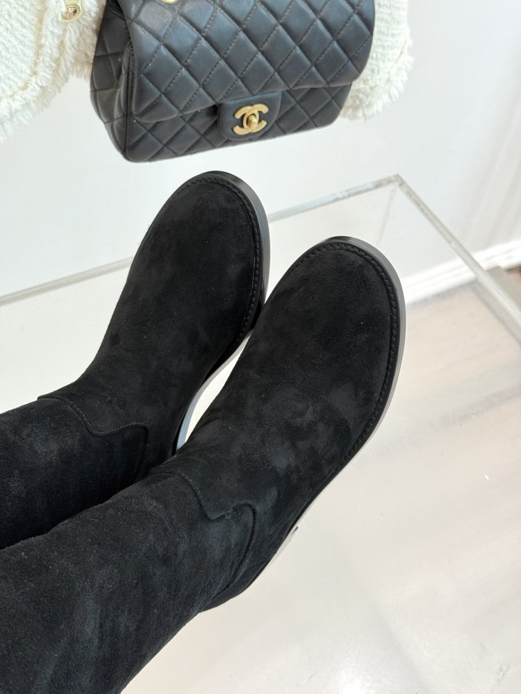 Чоботи жіночі фото 7