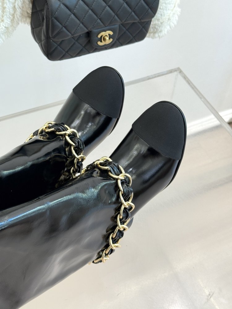 Чоботи жіночі фото 7