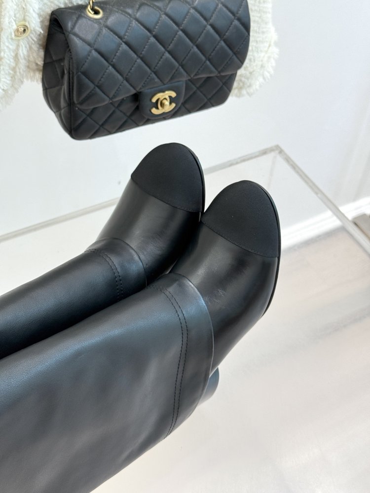 Чоботи жіночі фото 7