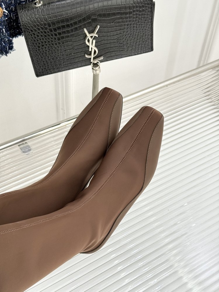 Чоботи жіночі фото 7