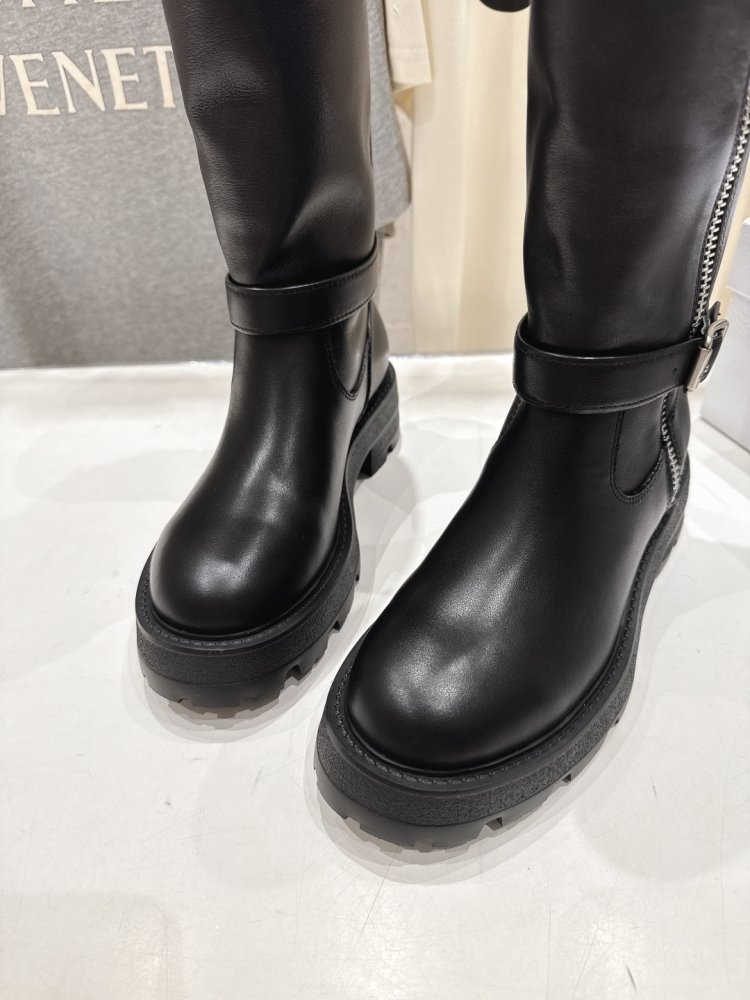 Чоботи жіночі фото 7