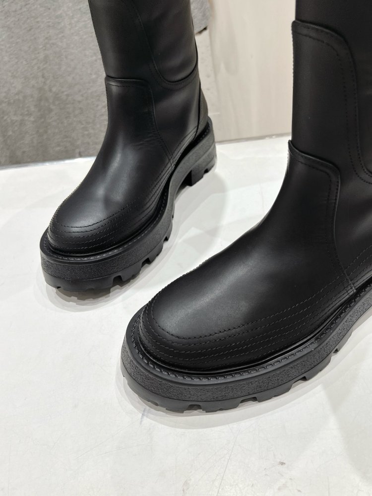 Чоботи жіночі фото 7