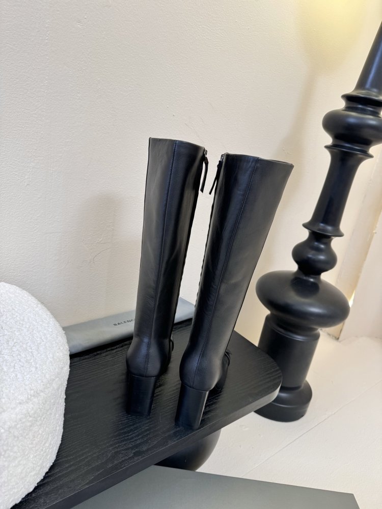 Чоботи жіночі фото 7