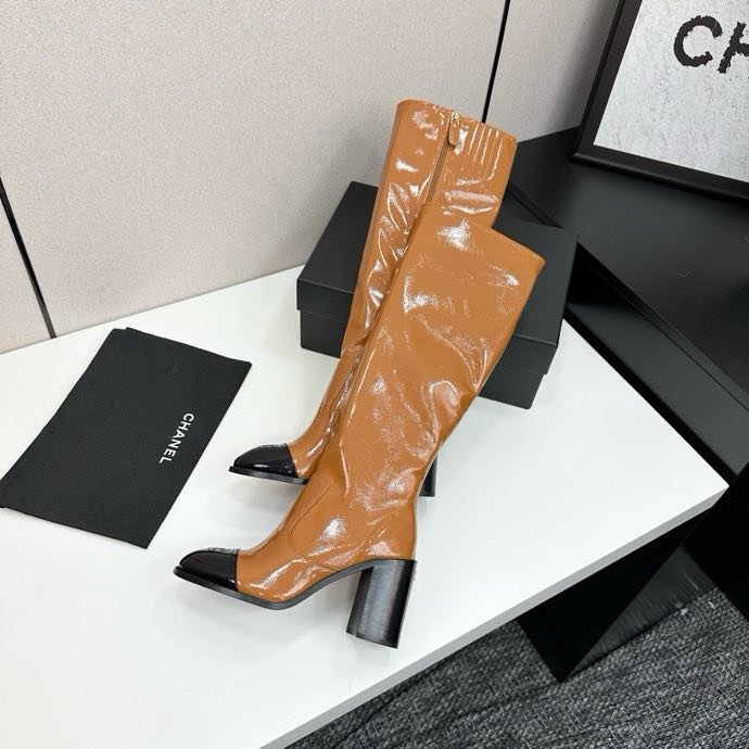 Сапоги женские фото 7