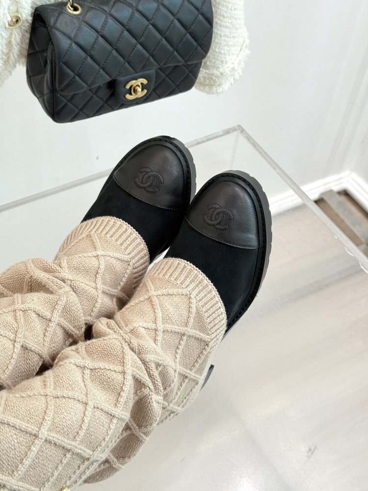 Сапоги женские фото 7