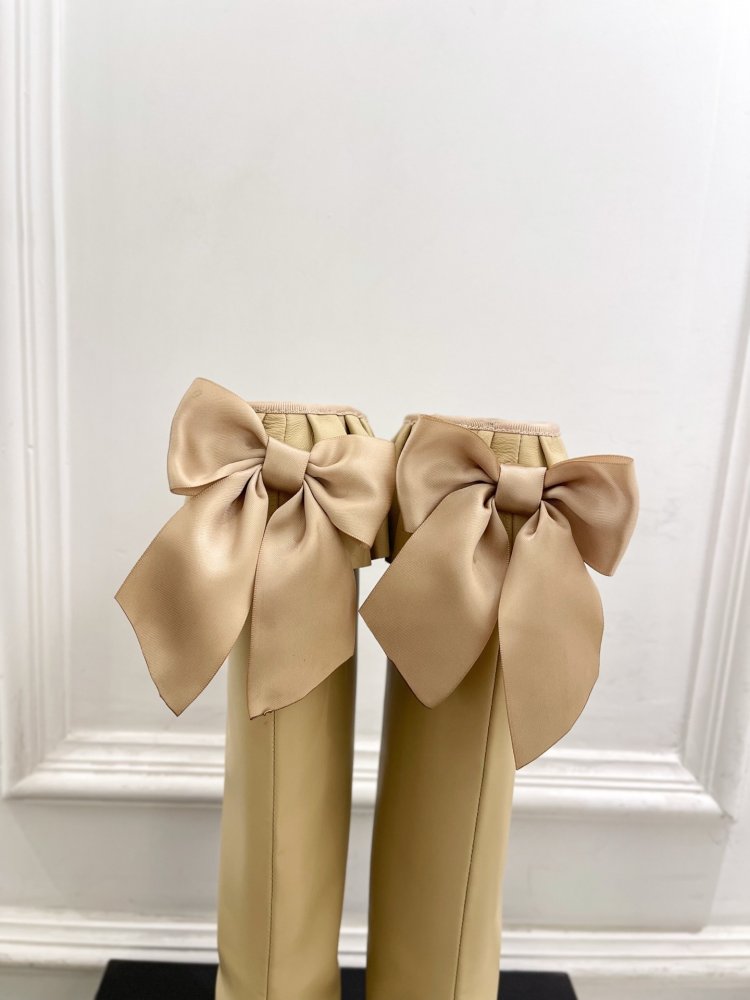 Сапоги женские фото 7