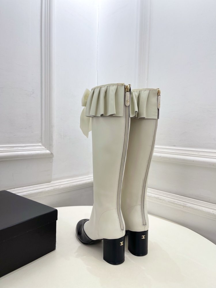 Сапоги женские фото 7