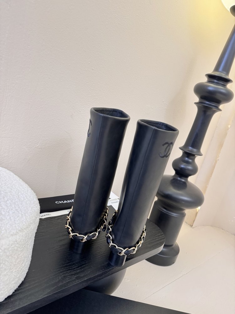 Boots women's фото 7