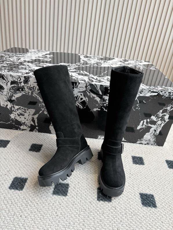 Boots women's фото 7