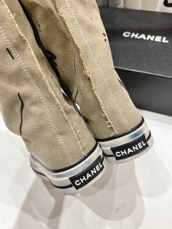 Чоботи жіночі фото 7